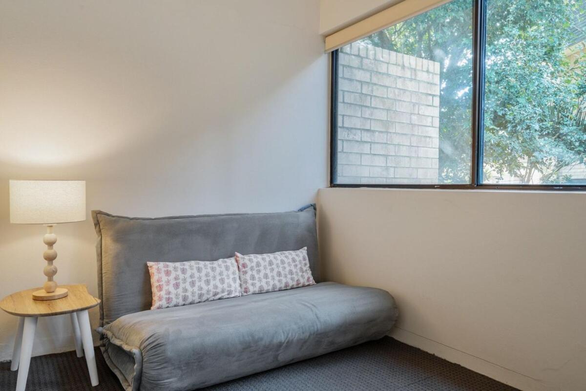 Holiday home T-north House Nr Train Station And Freeparking *