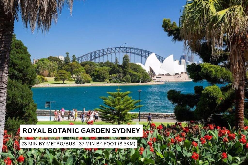 Holiday home T-north House Nr Train Station And Freeparking Sydney