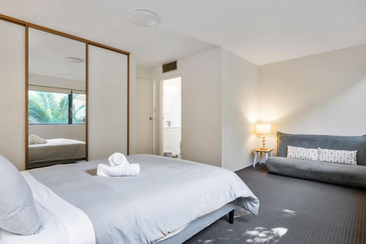 T-north House Nr Train Station And Freeparking *