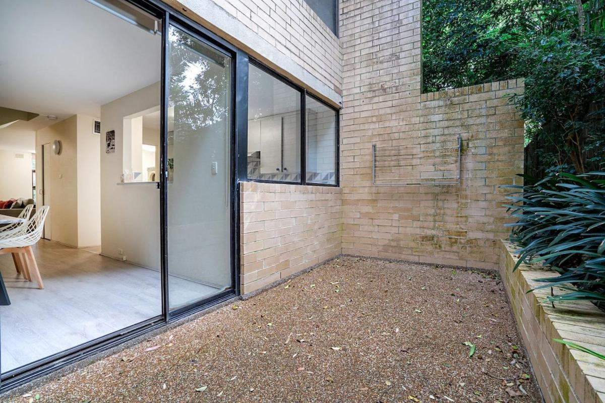 Holiday home T-north House Nr Train Station And Freeparking Sydney