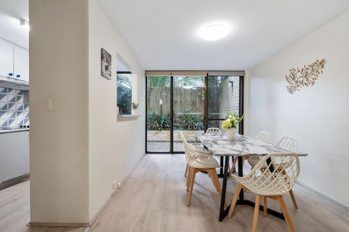 Holiday home T-north House Nr Train Station And Freeparking *